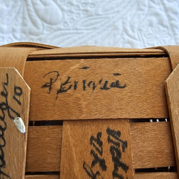 Longaberger Yankee Candle Handmade Basket With Candle and Made with Love Charm - Picture 8 of 15